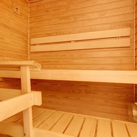 Nordic Retreat, Private Sauna By Lapland Host רובניימי