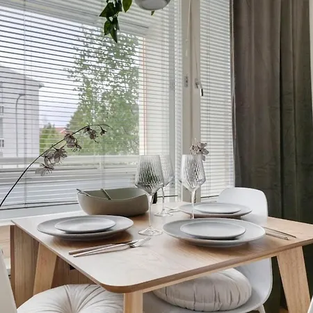 Nordic Retreat, Private Sauna By Lapland Host דירה